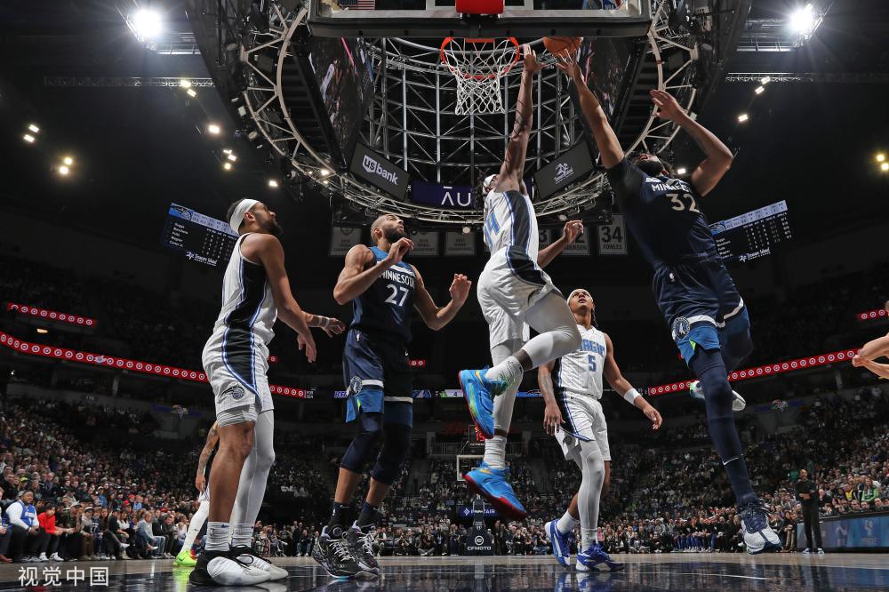 超高强度的 超高强度的