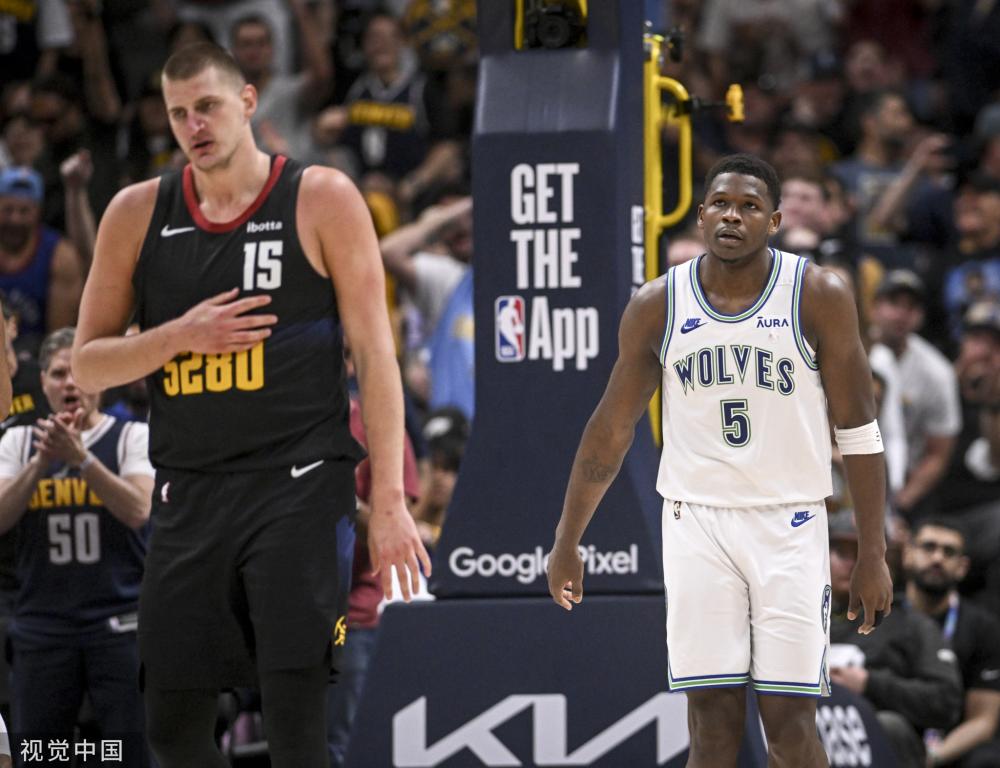 而他的薪资 而他的薪资