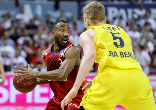 凑防守和快 凑防守和快