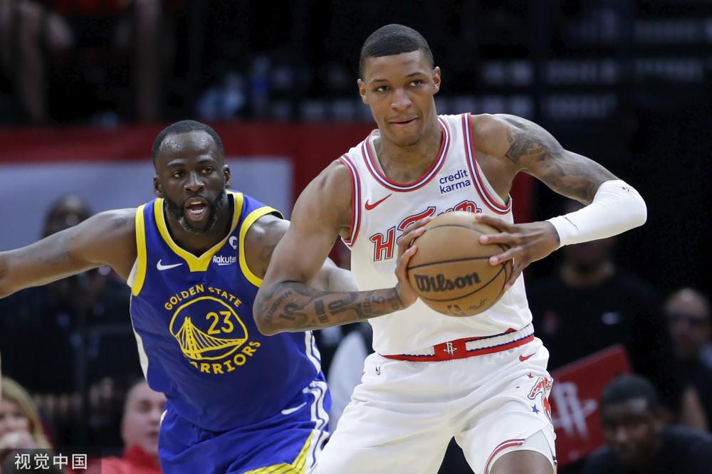 与其家人及 与其家人及