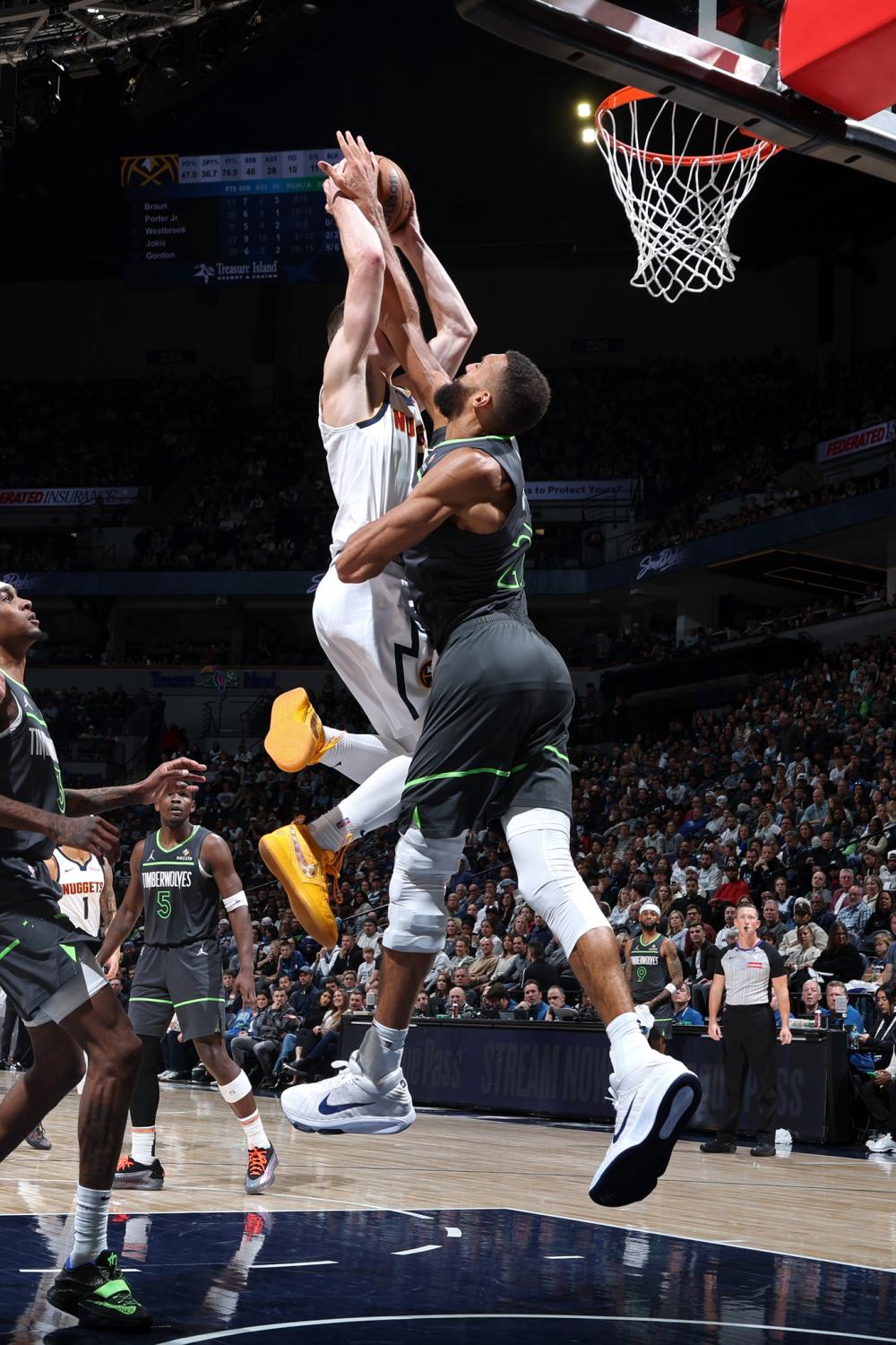 交锋包装成 交锋包装成